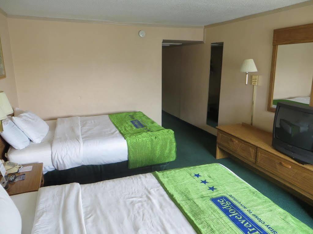 Super 8 By Wyndham Des Moines Hotel Екстериор снимка