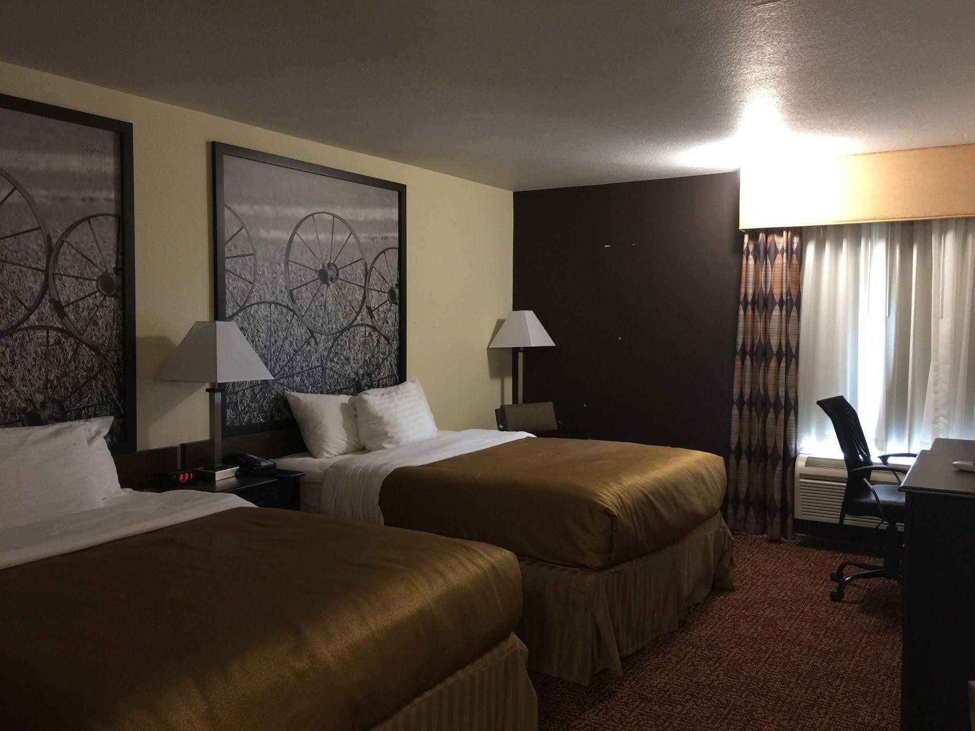 Super 8 By Wyndham Des Moines Hotel Екстериор снимка